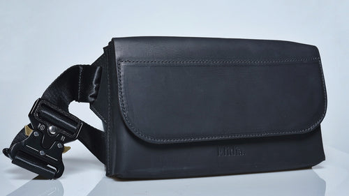 The Champion - Black